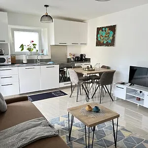  Appartement Superbe Proche De Stations De France